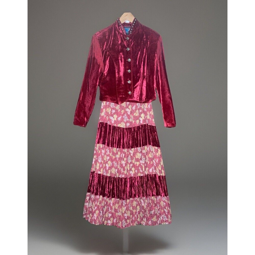 Lone Roo by Roper Red Vintage 90s Women’s Western Fringe Jacket w/ Skirt